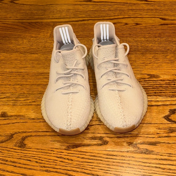 Yeezy Boost 350 V2 Sesame Size 9.5 - Picture 1 of 6